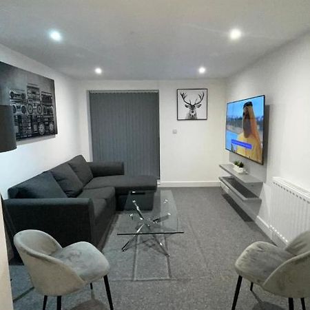 2 Bed Room Luxury Apartment In Old Kent Road ロンドン エクステリア 写真